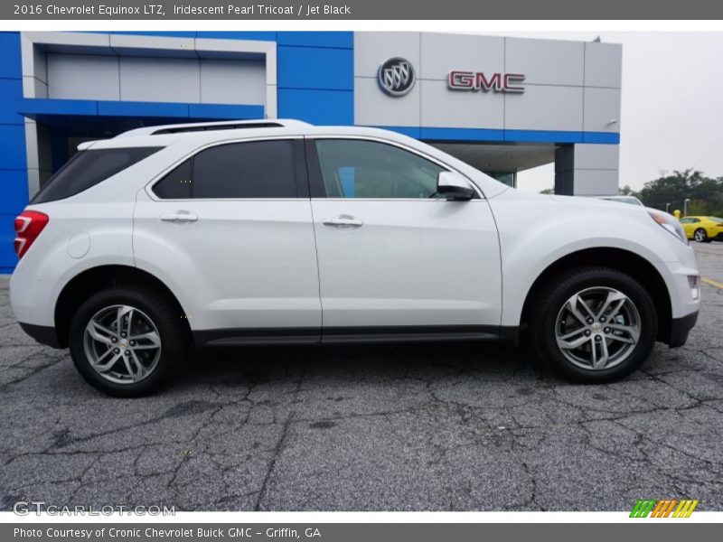 Iridescent Pearl Tricoat / Jet Black 2016 Chevrolet Equinox LTZ