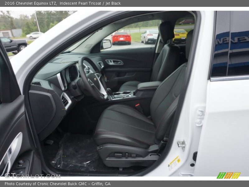 Iridescent Pearl Tricoat / Jet Black 2016 Chevrolet Equinox LTZ
