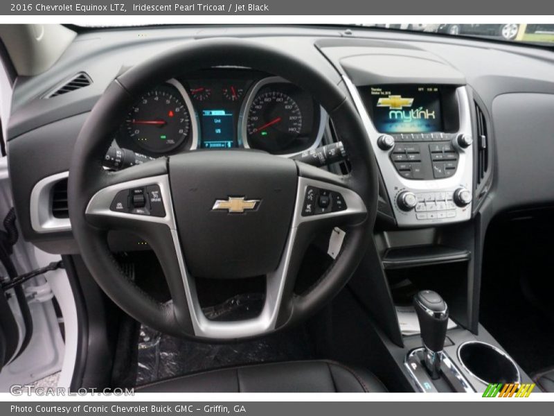 Iridescent Pearl Tricoat / Jet Black 2016 Chevrolet Equinox LTZ
