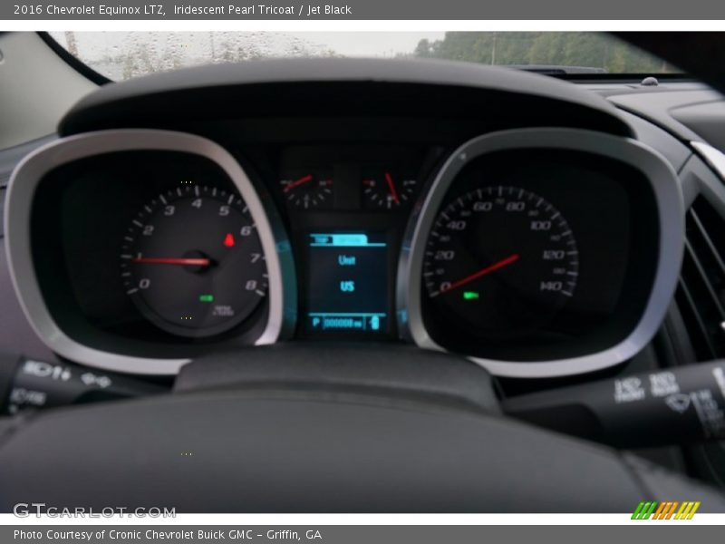Iridescent Pearl Tricoat / Jet Black 2016 Chevrolet Equinox LTZ