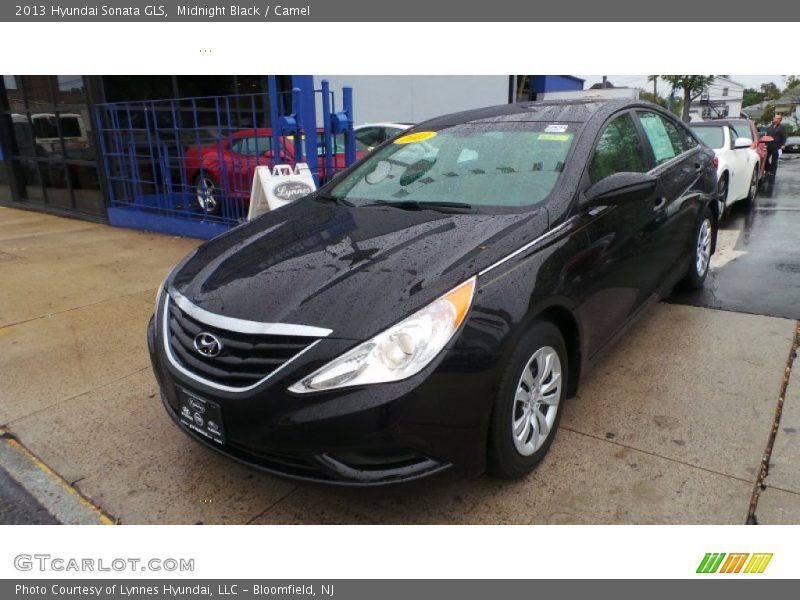 Midnight Black / Camel 2013 Hyundai Sonata GLS