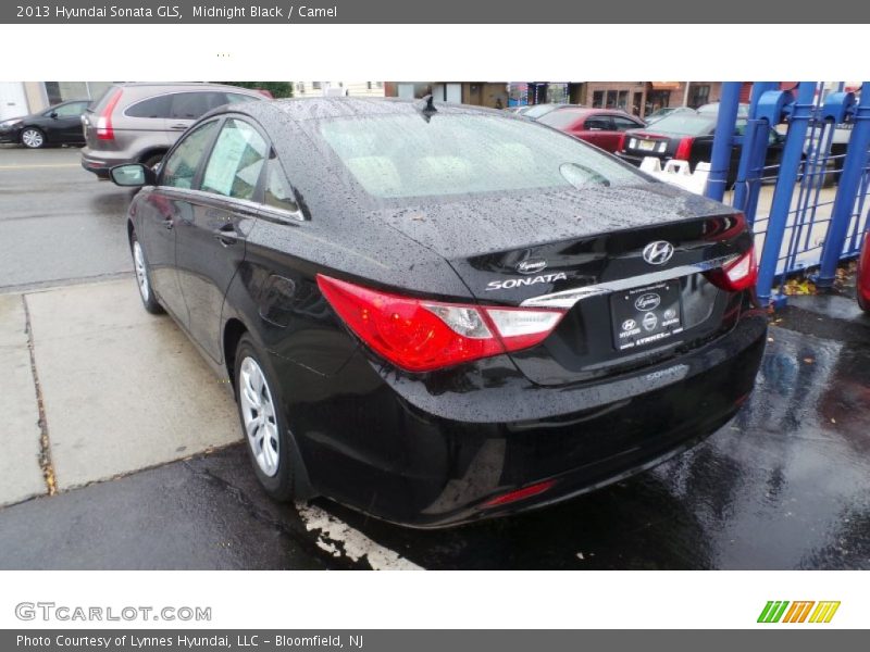 Midnight Black / Camel 2013 Hyundai Sonata GLS