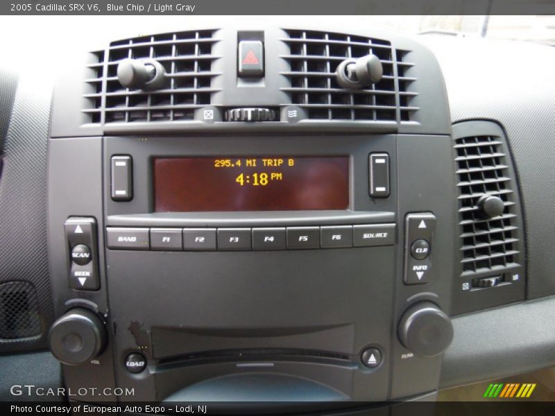 Blue Chip / Light Gray 2005 Cadillac SRX V6