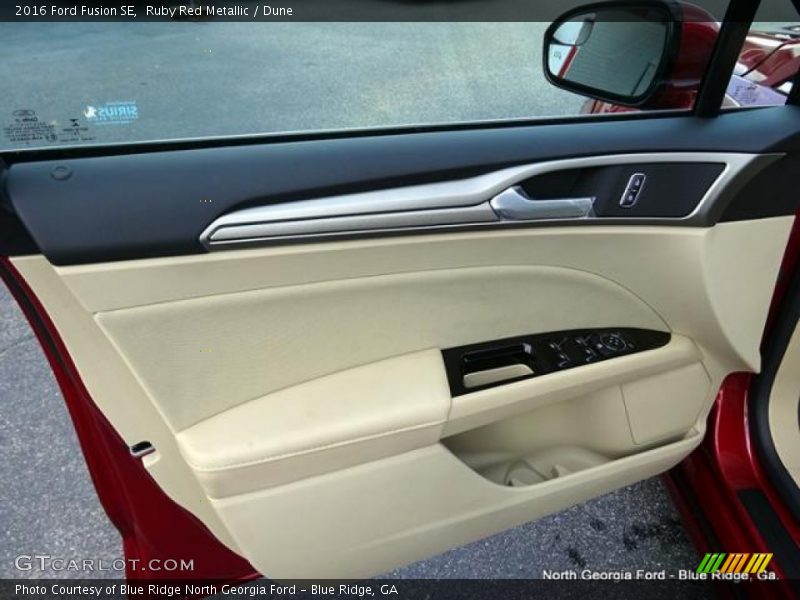 Ruby Red Metallic / Dune 2016 Ford Fusion SE