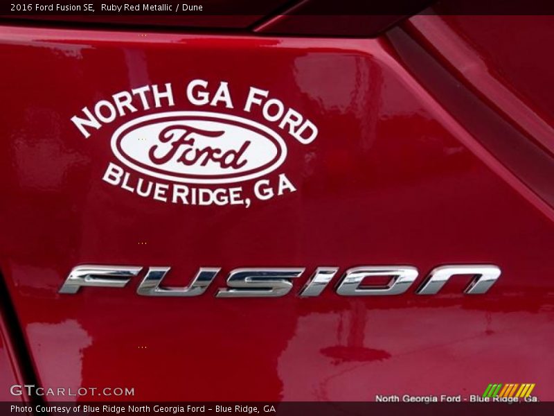 Ruby Red Metallic / Dune 2016 Ford Fusion SE