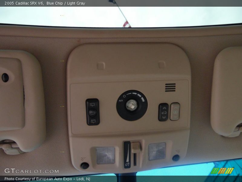 Blue Chip / Light Gray 2005 Cadillac SRX V6