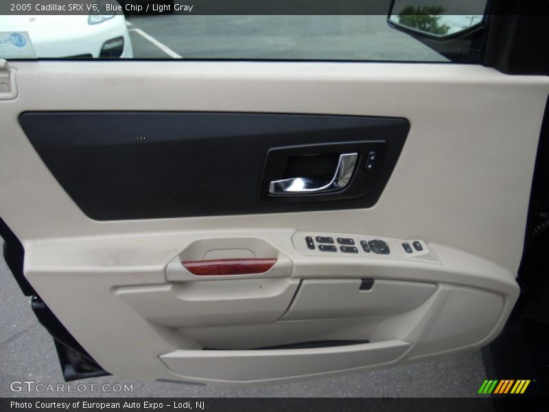 Blue Chip / Light Gray 2005 Cadillac SRX V6
