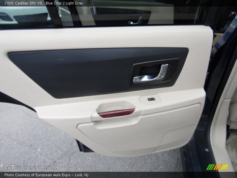 Blue Chip / Light Gray 2005 Cadillac SRX V6