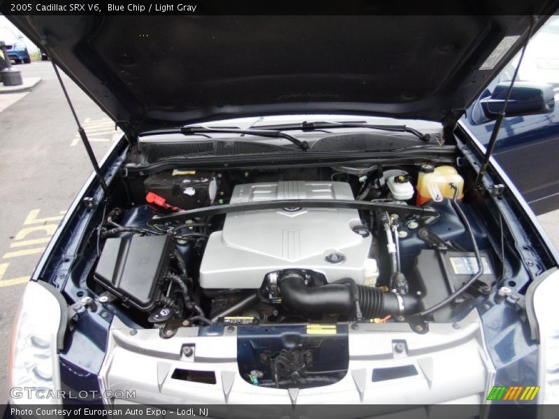 Blue Chip / Light Gray 2005 Cadillac SRX V6