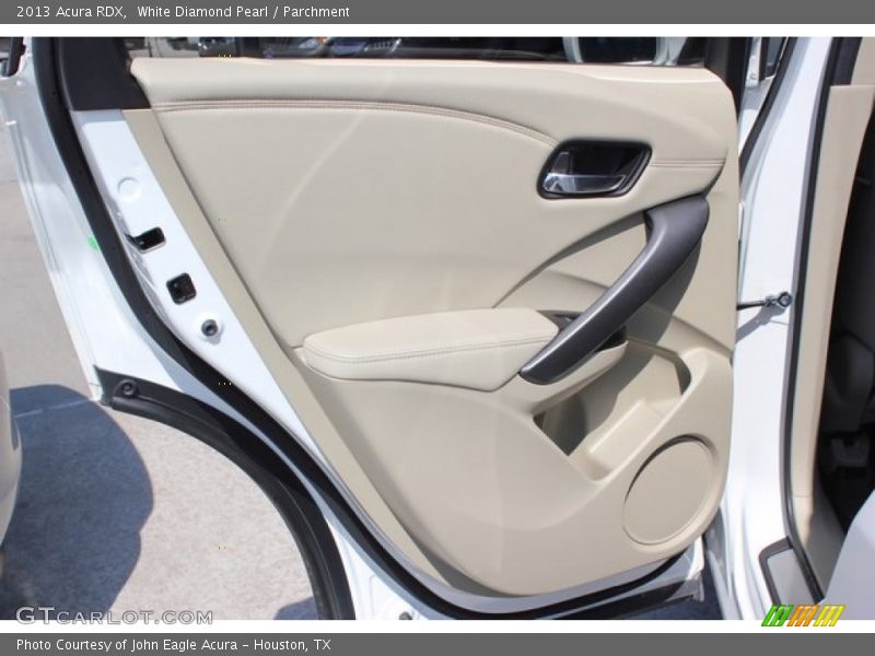 White Diamond Pearl / Parchment 2013 Acura RDX