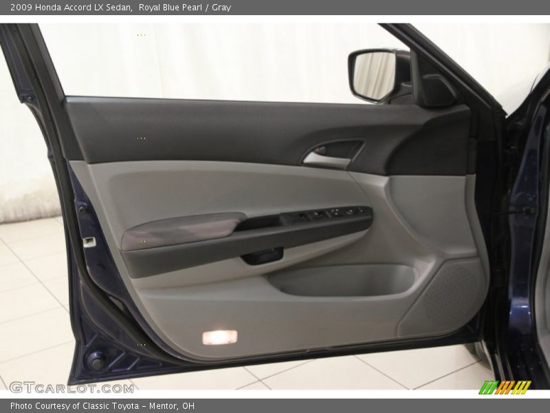 Door Panel of 2009 Accord LX Sedan
