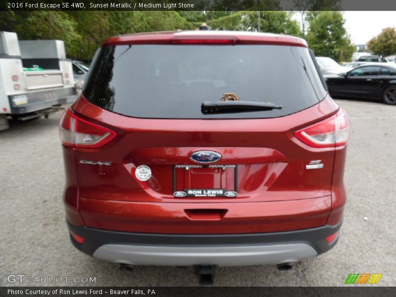 Sunset Metallic / Medium Light Stone 2016 Ford Escape SE 4WD