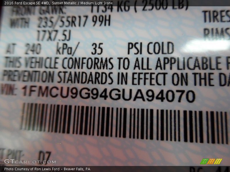 Sunset Metallic / Medium Light Stone 2016 Ford Escape SE 4WD