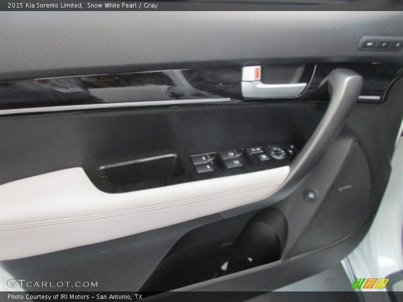 Snow White Pearl / Gray 2015 Kia Sorento Limited