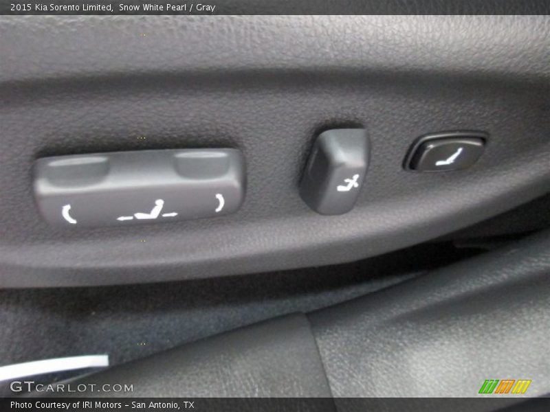 Snow White Pearl / Gray 2015 Kia Sorento Limited
