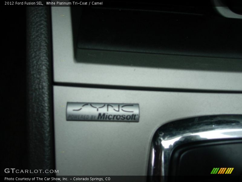 White Platinum Tri-Coat / Camel 2012 Ford Fusion SEL