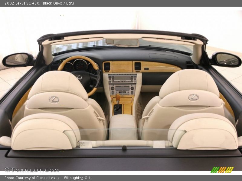 Black Onyx / Ecru 2002 Lexus SC 430