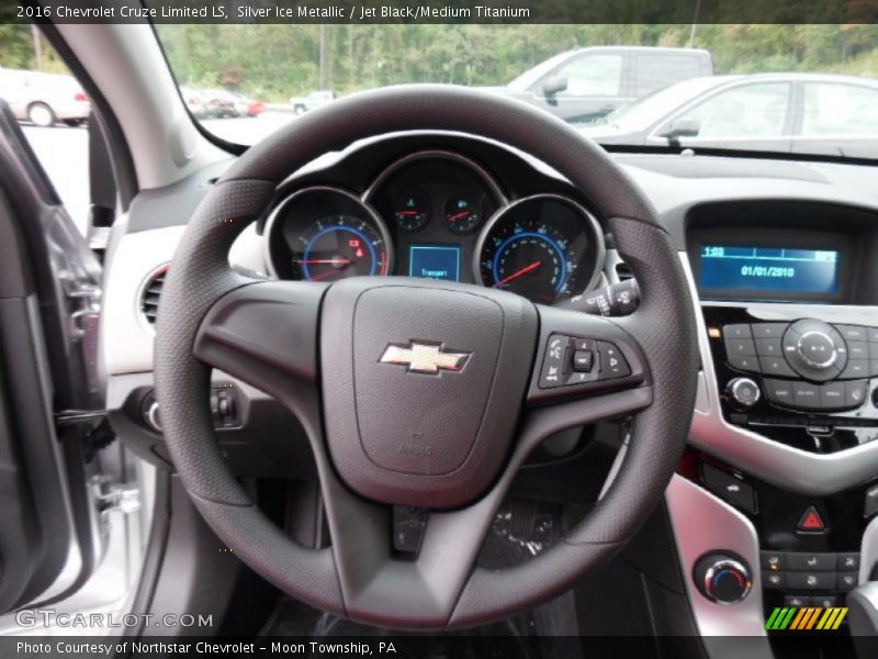 Silver Ice Metallic / Jet Black/Medium Titanium 2016 Chevrolet Cruze Limited LS