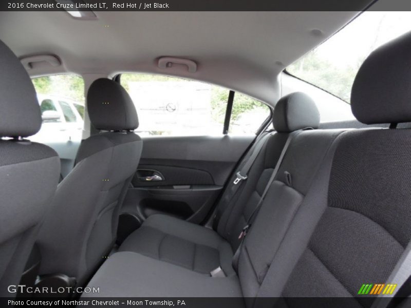 Red Hot / Jet Black 2016 Chevrolet Cruze Limited LT