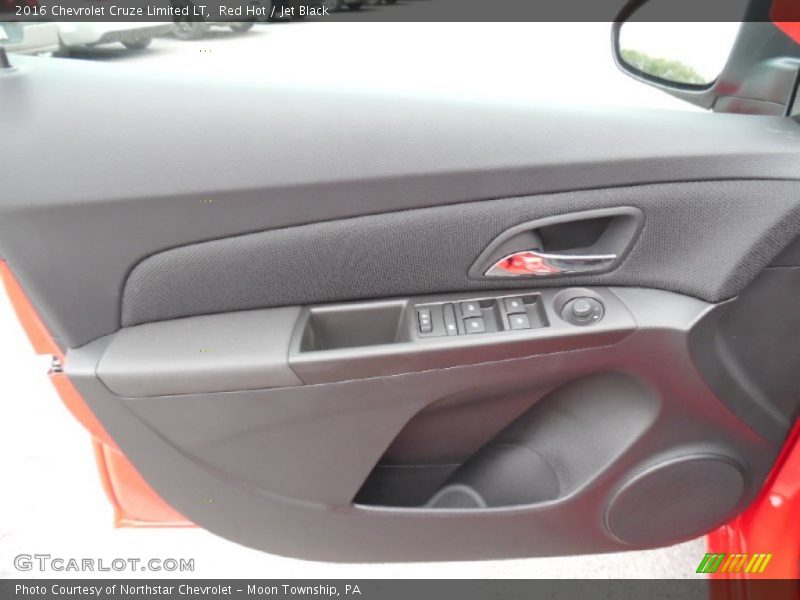Red Hot / Jet Black 2016 Chevrolet Cruze Limited LT