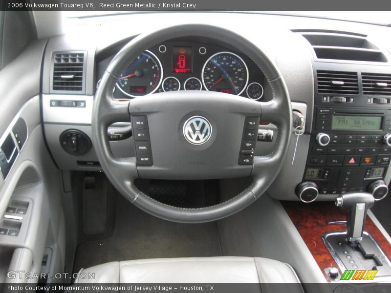 Reed Green Metallic / Kristal Grey 2006 Volkswagen Touareg V6