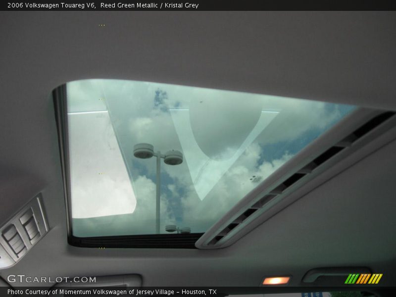 Reed Green Metallic / Kristal Grey 2006 Volkswagen Touareg V6