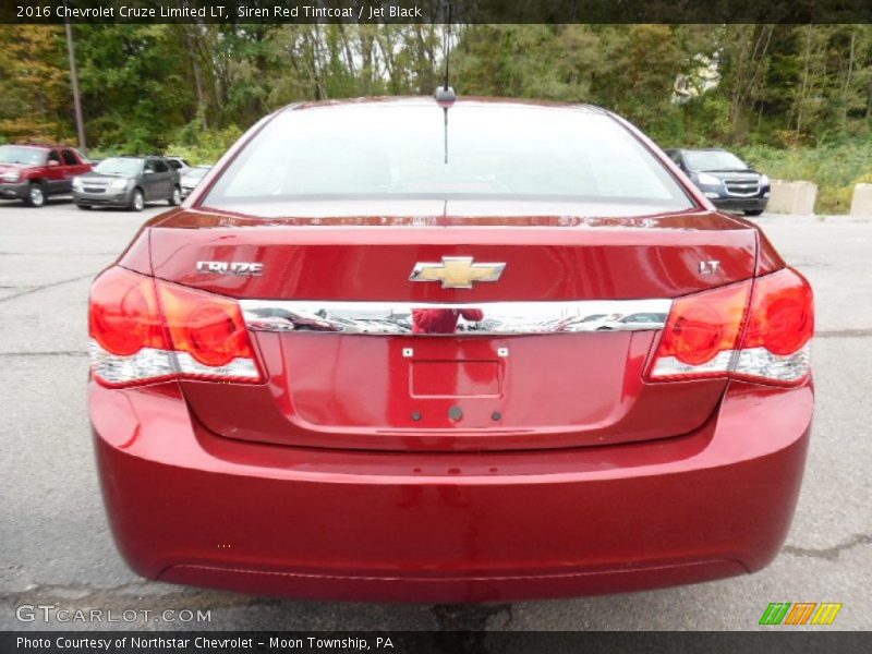 Siren Red Tintcoat / Jet Black 2016 Chevrolet Cruze Limited LT