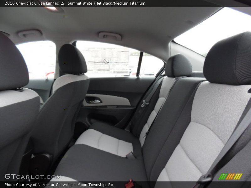 Summit White / Jet Black/Medium Titanium 2016 Chevrolet Cruze Limited LS