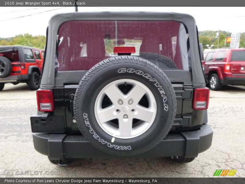 Black / Black 2016 Jeep Wrangler Sport 4x4