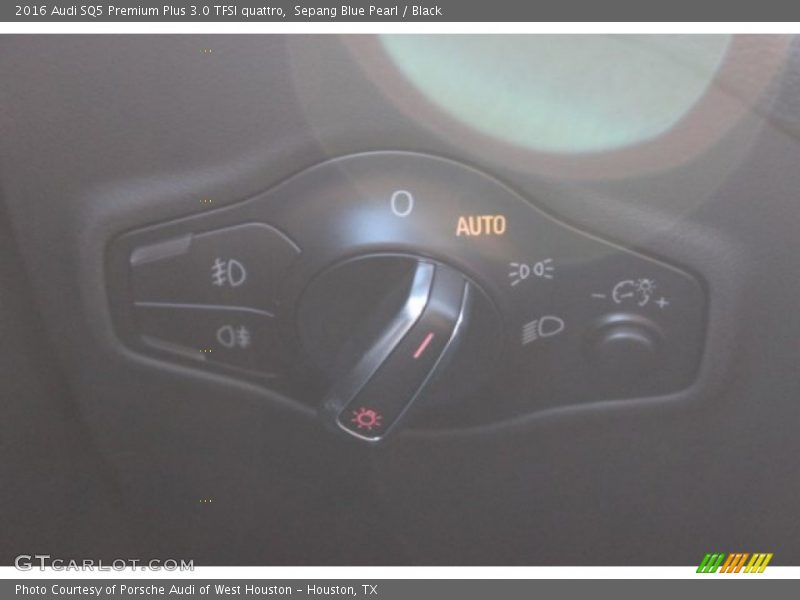 Sepang Blue Pearl / Black 2016 Audi SQ5 Premium Plus 3.0 TFSI quattro