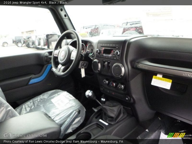 Black / Black 2016 Jeep Wrangler Sport 4x4