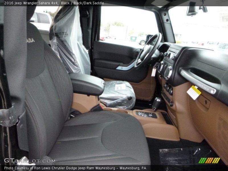  2016 Wrangler Sahara 4x4 Black/Dark Saddle Interior