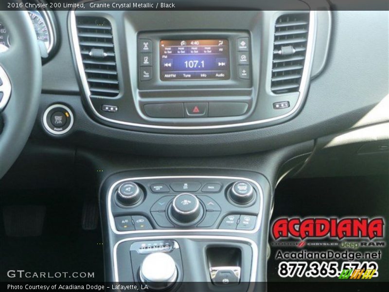 Granite Crystal Metallic / Black 2016 Chrysler 200 Limited