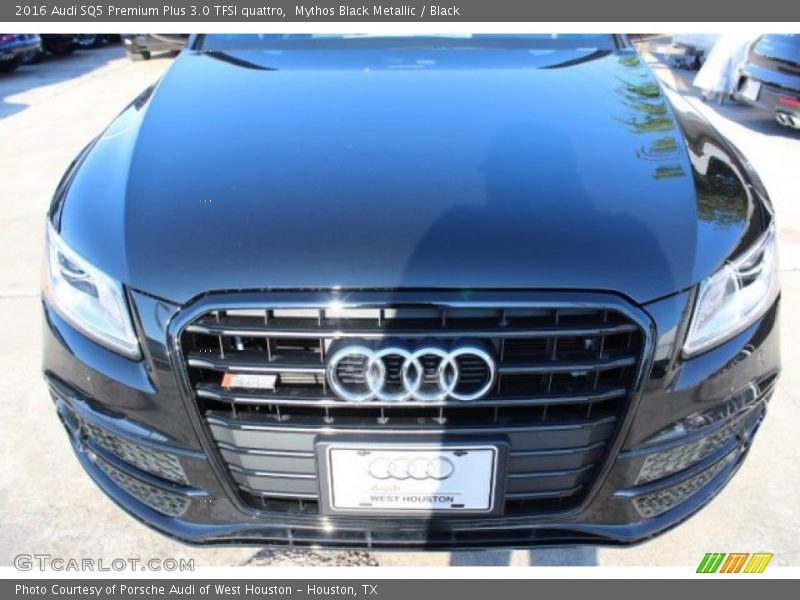 Mythos Black Metallic / Black 2016 Audi SQ5 Premium Plus 3.0 TFSI quattro