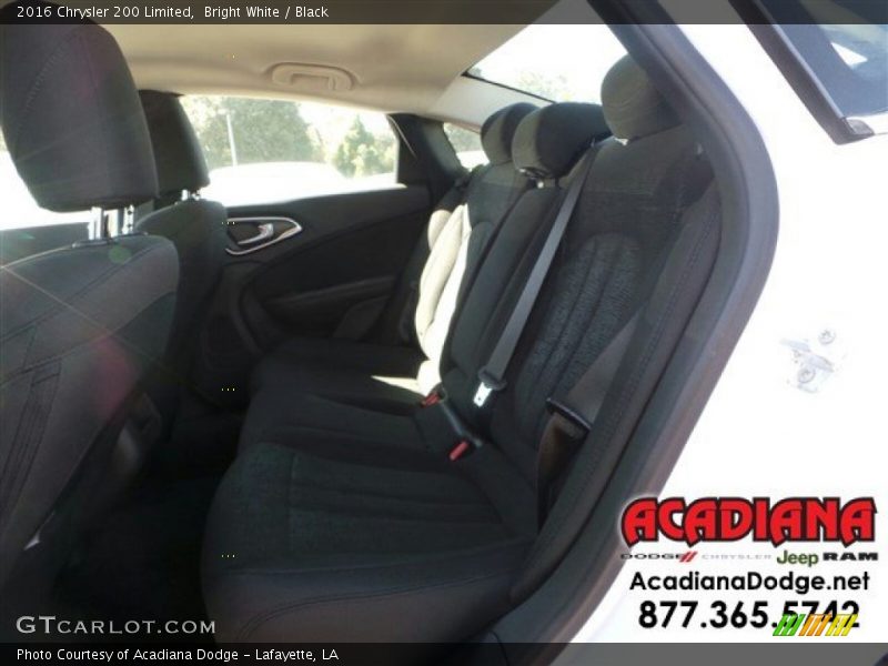 Bright White / Black 2016 Chrysler 200 Limited