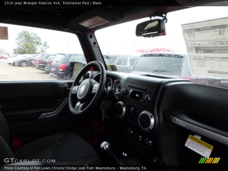 Firecracker Red / Black 2016 Jeep Wrangler Rubicon 4x4