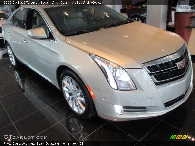 Silver Coast Metallic / Shale/Cocoa 2016 Cadillac XTS Luxury Sedan