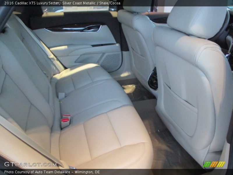 Silver Coast Metallic / Shale/Cocoa 2016 Cadillac XTS Luxury Sedan