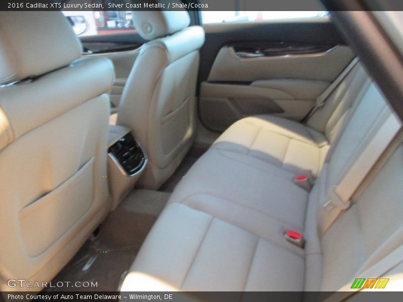 Silver Coast Metallic / Shale/Cocoa 2016 Cadillac XTS Luxury Sedan