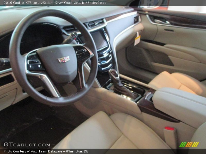 Silver Coast Metallic / Shale/Cocoa 2016 Cadillac XTS Luxury Sedan