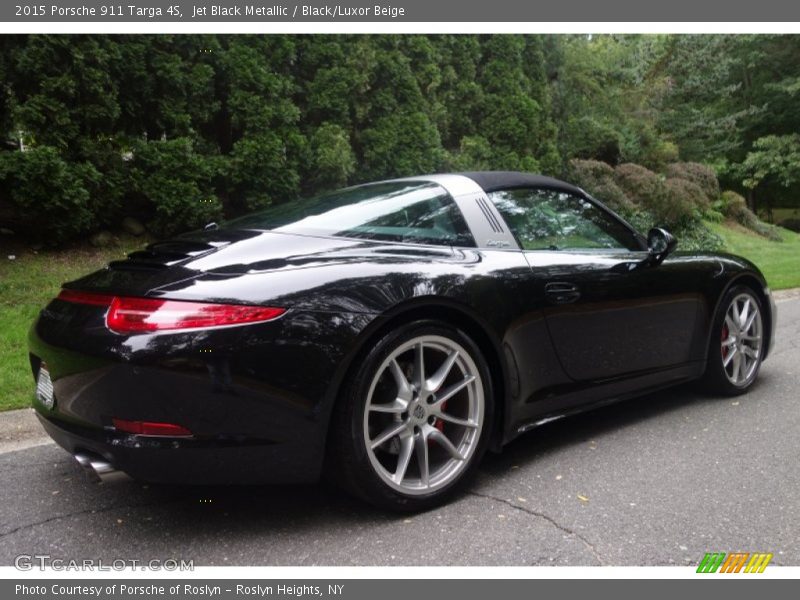 Jet Black Metallic / Black/Luxor Beige 2015 Porsche 911 Targa 4S