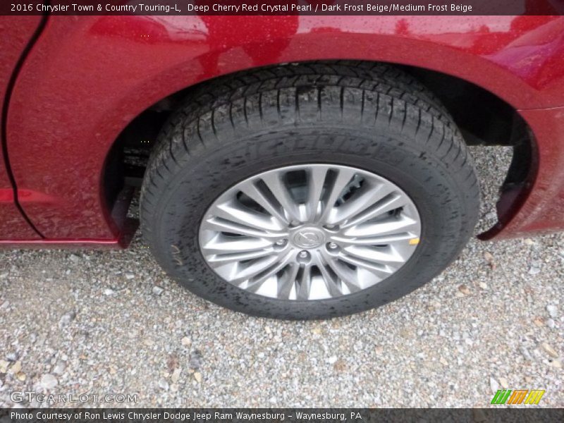Deep Cherry Red Crystal Pearl / Dark Frost Beige/Medium Frost Beige 2016 Chrysler Town & Country Touring-L