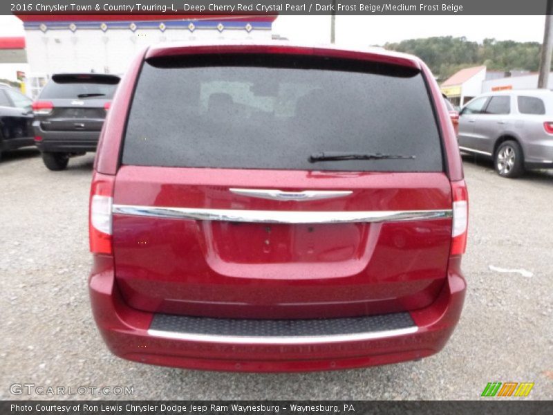 Deep Cherry Red Crystal Pearl / Dark Frost Beige/Medium Frost Beige 2016 Chrysler Town & Country Touring-L