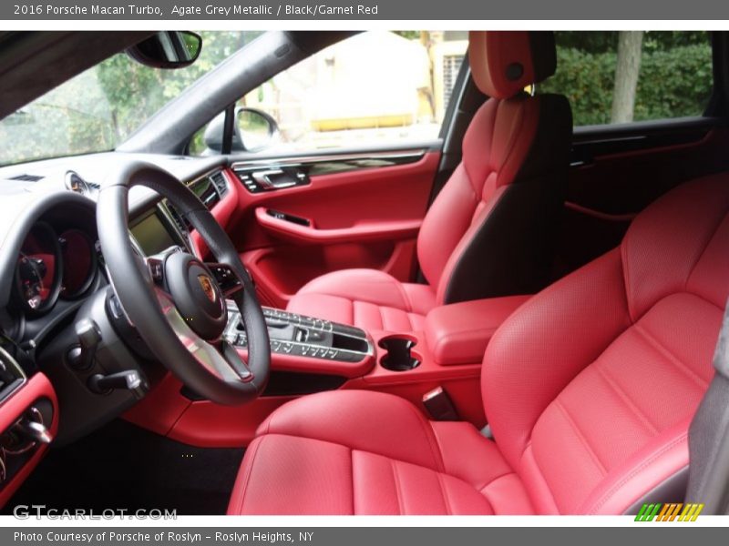 Front Seat of 2016 Macan Turbo