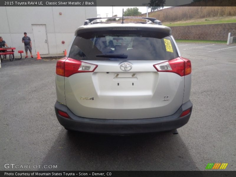Classic Silver Metallic / Black 2015 Toyota RAV4 LE