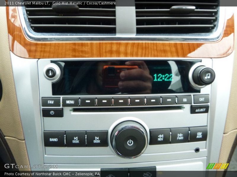 Gold Mist Metallic / Cocoa/Cashmere 2011 Chevrolet Malibu LT