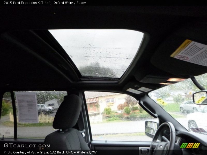 Oxford White / Ebony 2015 Ford Expedition XLT 4x4