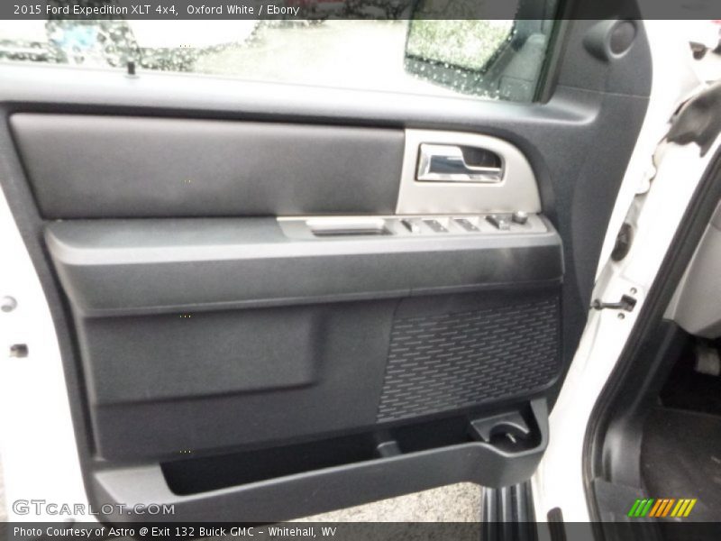 Oxford White / Ebony 2015 Ford Expedition XLT 4x4