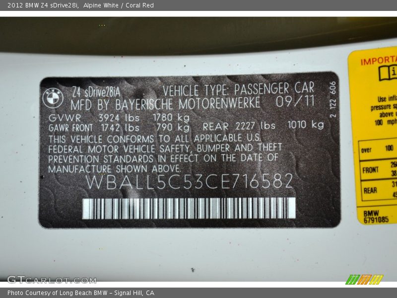 Alpine White / Coral Red 2012 BMW Z4 sDrive28i