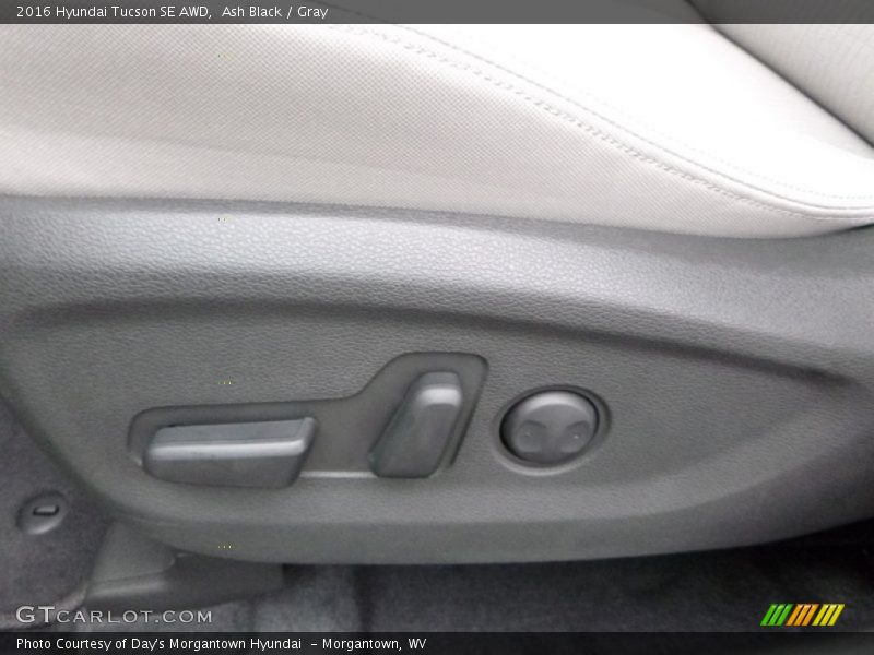 Ash Black / Gray 2016 Hyundai Tucson SE AWD
